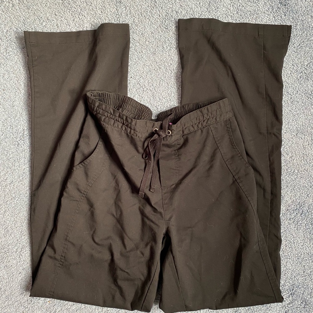 Extra small tall scrub bottoms in black.